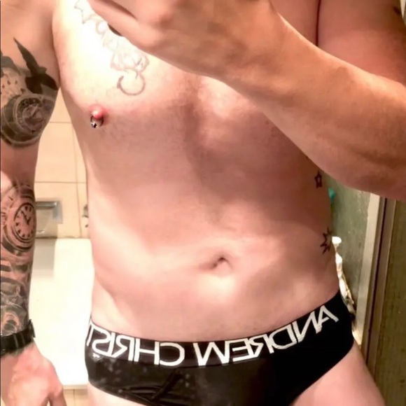 Meet your Posher, Brodie - Picture 5 of 16